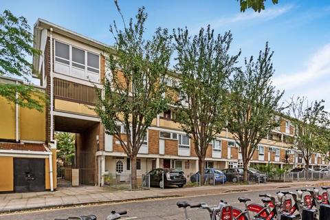 116 Knapp Road, London, E3 4BT