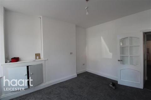 3 bedroom terraced house to rent, Lambert Road