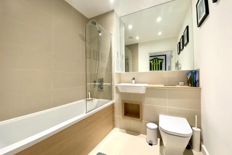 Flat 20, Daisy Court Jackdaw Close, Romford, RM3 0LW