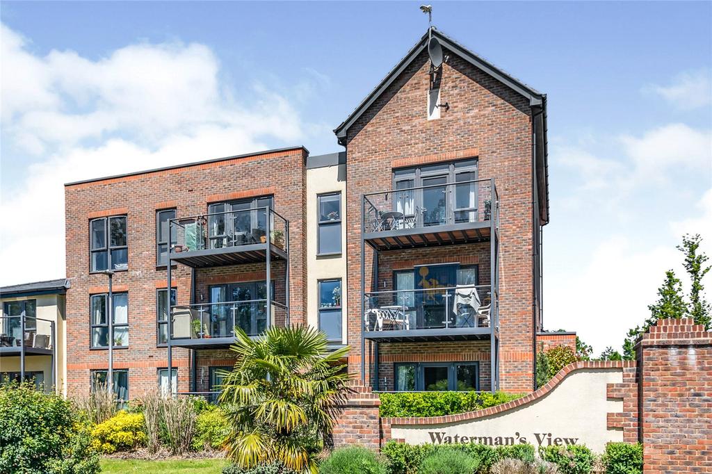 Barrowe House, Oak Drive, Arborfield, Reading, RG2 2 bed apartment £