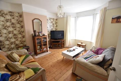 14 Sandycombe Road, Feltham, TW14 9BJ