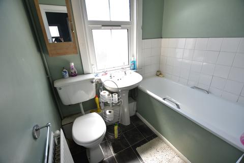 14 Sandycombe Road, Feltham, TW14 9BJ