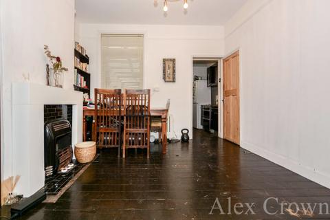 19 Colville Road, London, N9 7QN