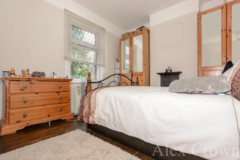 19 Colville Road, London, N9 7QN
