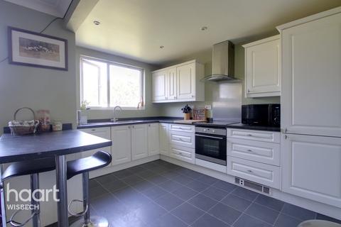 35 The Stitch, Friday Bridge, Wisbech, PE14 0HX
