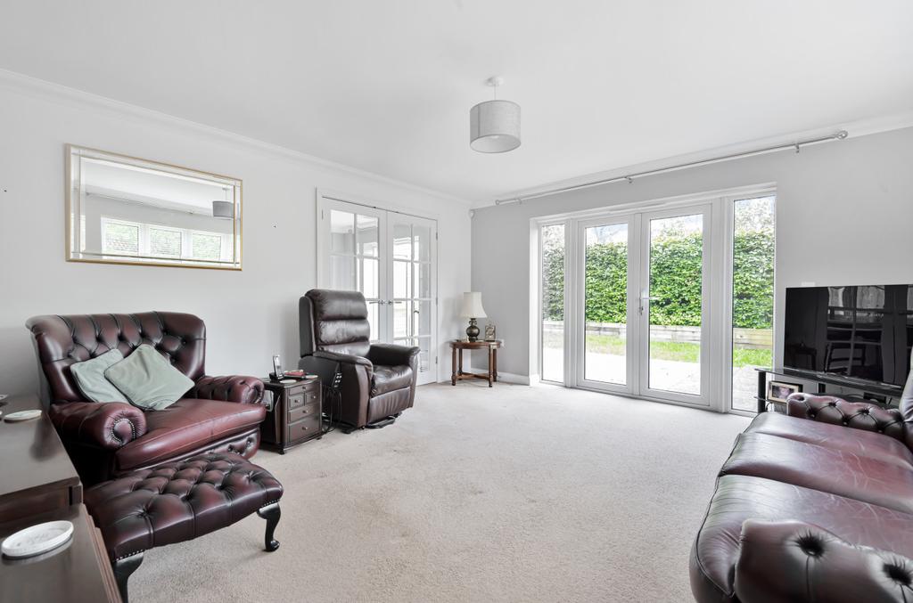 Winchester Road, Waltham... 3 bed bungalow £550,000