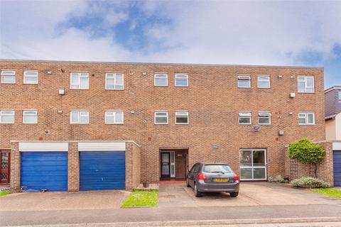 8 Spencer Road, Mitcham, CR4 1SH