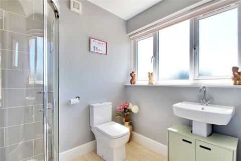 8 Flowerhill Way, Istead Rise, Gravesend, DA13 9DG