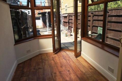 1 Thirlestane Road, Northampton, NN4 8HD