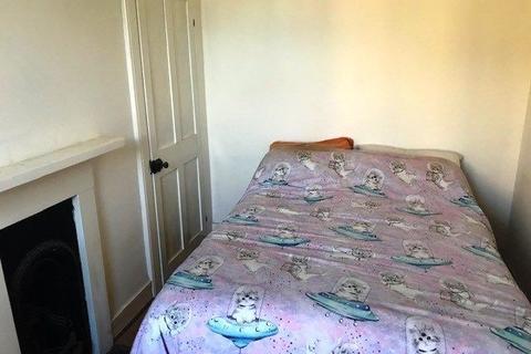1 Thirlestane Road, Northampton, NN4 8HD