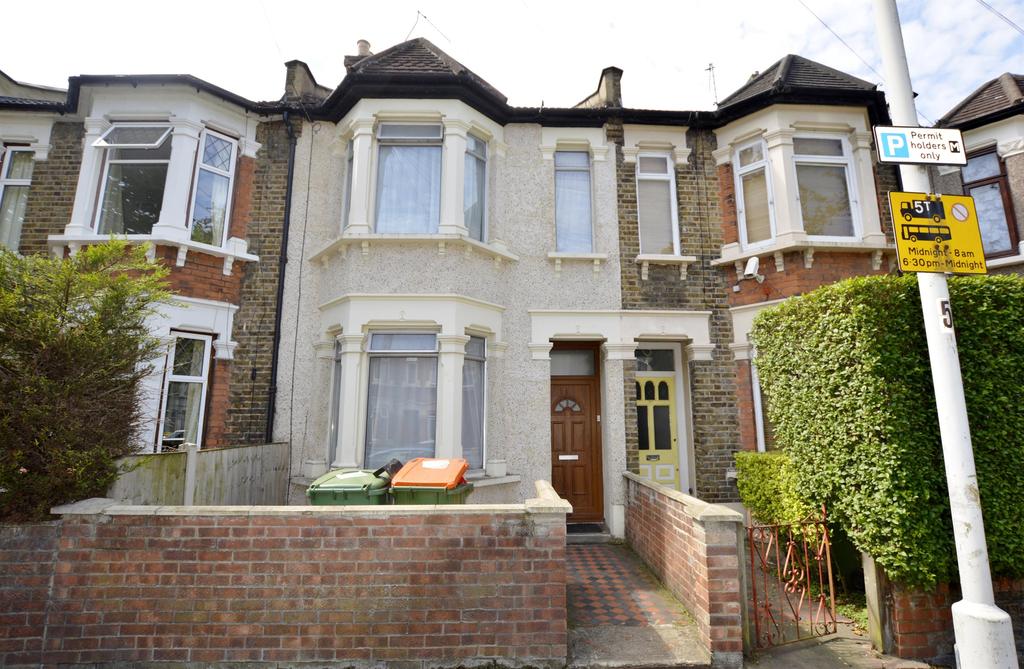 Salisbury Road, Manor Park, London, E12 6AB 3 bed terraced house - £450,000