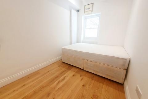 2 bedroom flat to rent, St Augustines Road, Camden