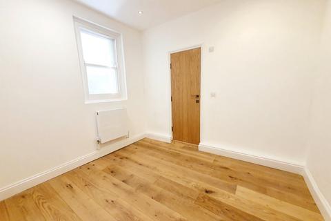 2 bedroom flat to rent, St Augustines Road, Camden