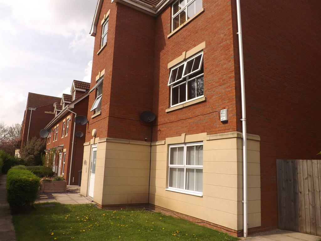 Regents House, Princess Drive, York 2 bed flat £850 pcm (£196 pw)
