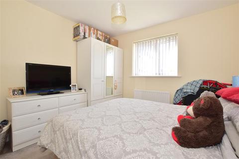 15 Bricklayer Lane, Faygate, Horsham, RH12 0AA