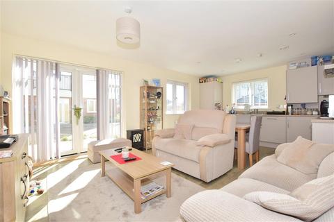 15 Bricklayer Lane, Faygate, Horsham, RH12 0AA