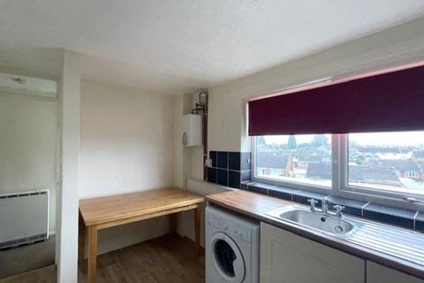 1 bedroom flat to rent, Balmoral Court, Kidderminster, DY10