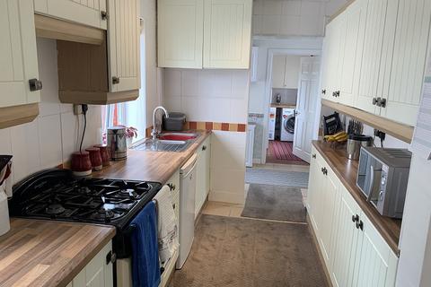 21 Maen Gwyn, Cilmaengwyn, Swansea, SA8 4QY