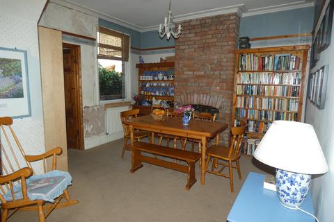 97 Eastern Road, Romford, RM1 3PB