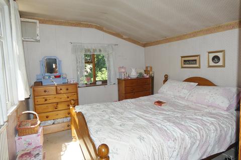 97 Eastern Road, Romford, RM1 3PB