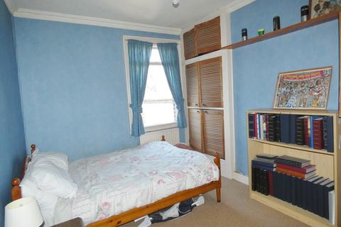 97 Eastern Road, Romford, RM1 3PB