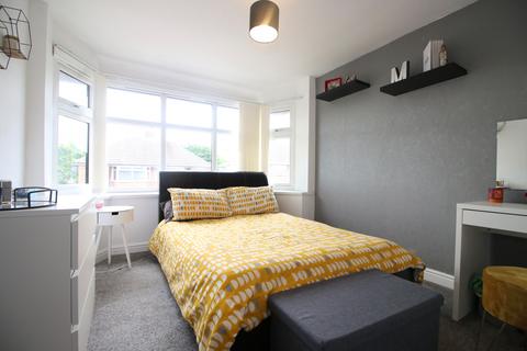 2 Fernleigh Close, Blackpool, FY2 0HS