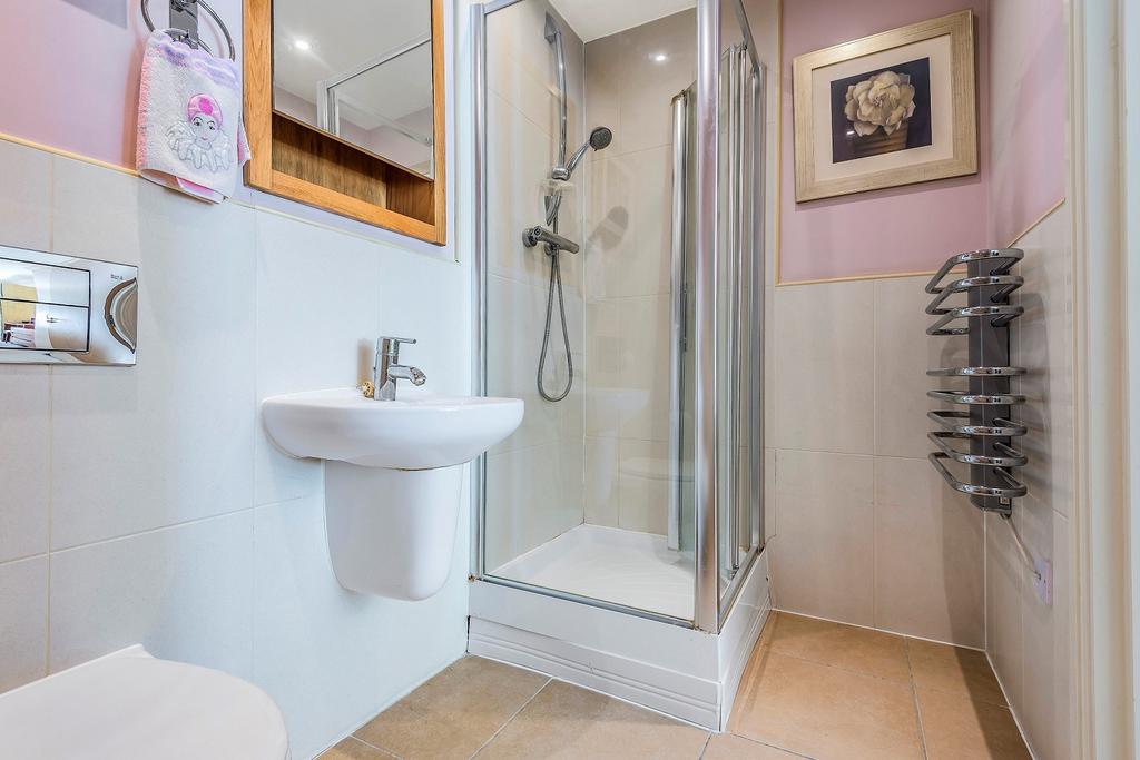 Ensuite Shower Room
