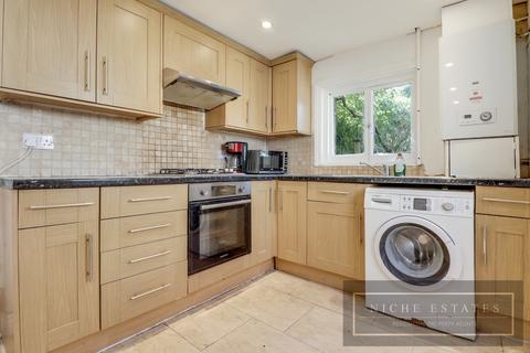 undefined, Calverley Grove, Archway, London, N19