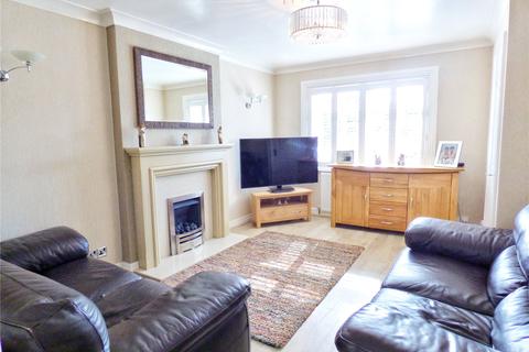 46 Clitheroe Close, Heywood, OL10 4XF