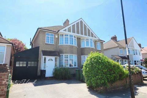 53 Mayday Gardens, London, SE3 8NJ