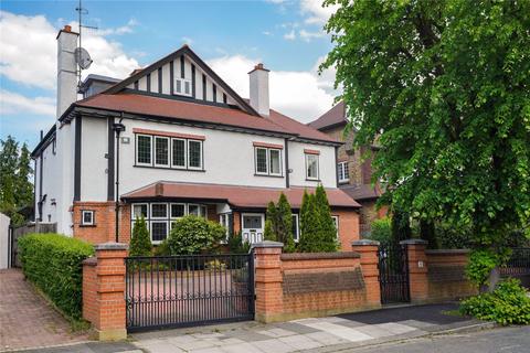 40 Waldeck Road, London, W13 8LZ