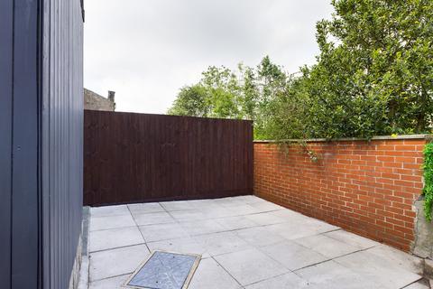 2 Brookway, Lees, Oldham, OL4 5BE