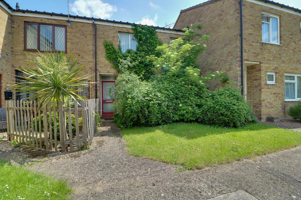 Teversham Drift, Cambridge 2 bed terraced house £300,000