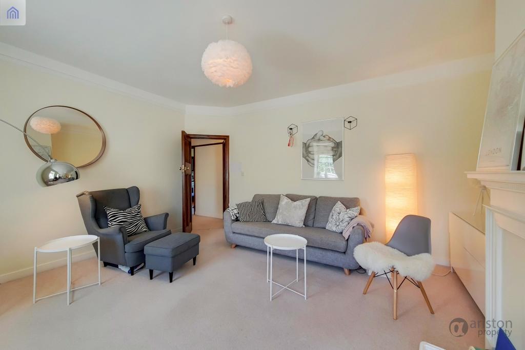Twyford Avenue, Muswell Hill 3 bed flat £2,383 pcm (£550 pw)