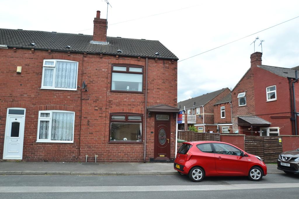 Diamond Avenue, South Elmsall 2 bed end of terrace house £80,000