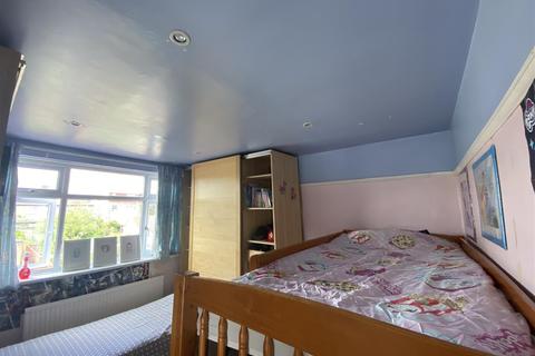 13 Ventnor Avenue, Stanmore, HA7 2HX