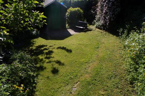 8 Bramble Close, Clayton, Bradford, BD14 6NN