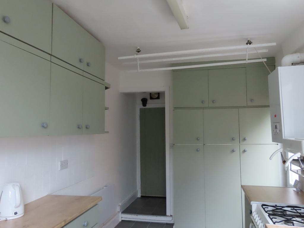 Banks Lane, Offerton 3 bed terraced house £895 pcm (£207 pw)