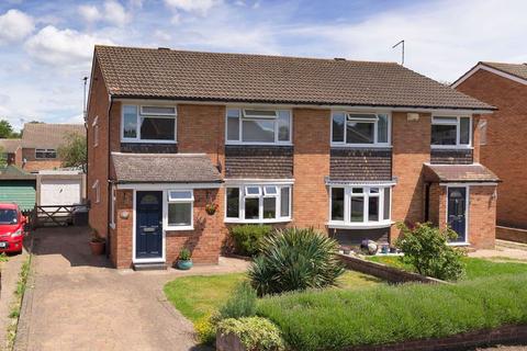32 Beverley Crescent, Tonbridge, TN9 2RD
