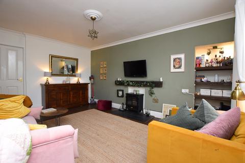 Fernbank High Street, Rattray, Blairgowrie, PH10 7DE