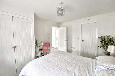 25 Cae Ffynnon, Cowbridge, CF71 7FJ