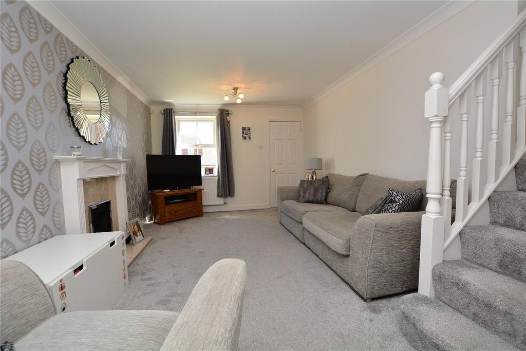 Castlefields, Rothwell, Leeds 3 bed detached house £329,995