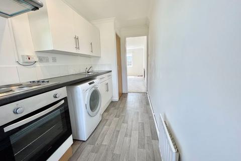 38 Stevens Close, Epsom, KT17 4RG