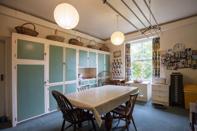 Breakfast Room