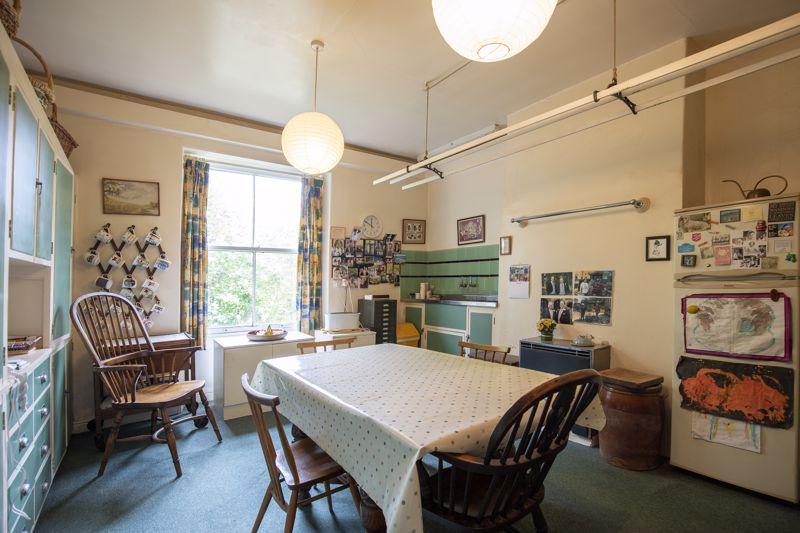 Breakfast Room