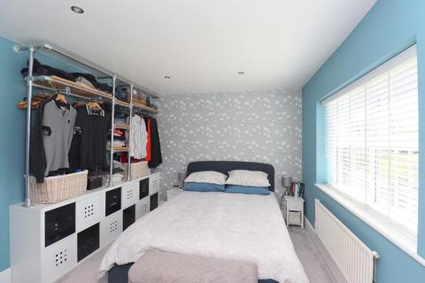 19 Ashby Drive, Barton Le Clay, Bedford, MK45 4SA