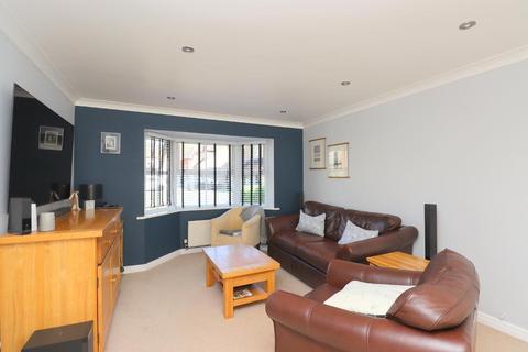 19 Ashby Drive, Barton Le Clay, Bedford, MK45 4SA