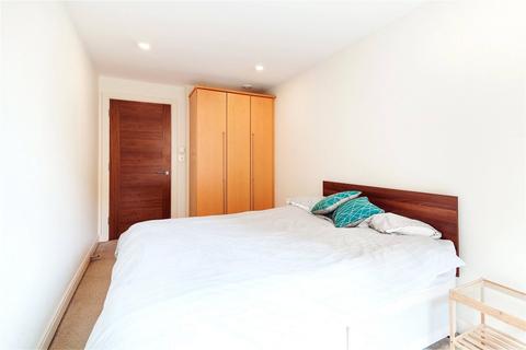 2 bedroom apartment to rent, Clerkenwell Road, London, EC1M