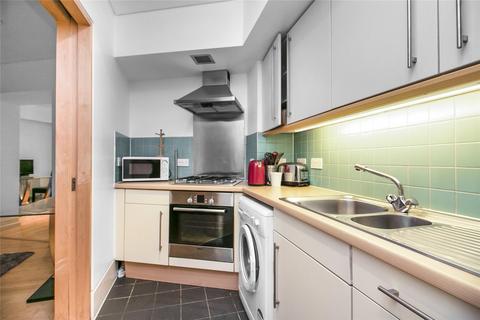 1 bedroom apartment to rent, Britton Street, London, EC1M