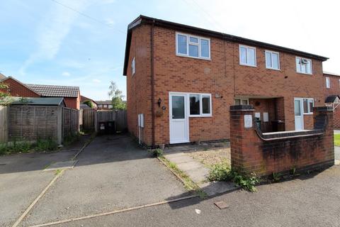 2 bedroom semi-detached house to rent, Hall Street, Swadlincote